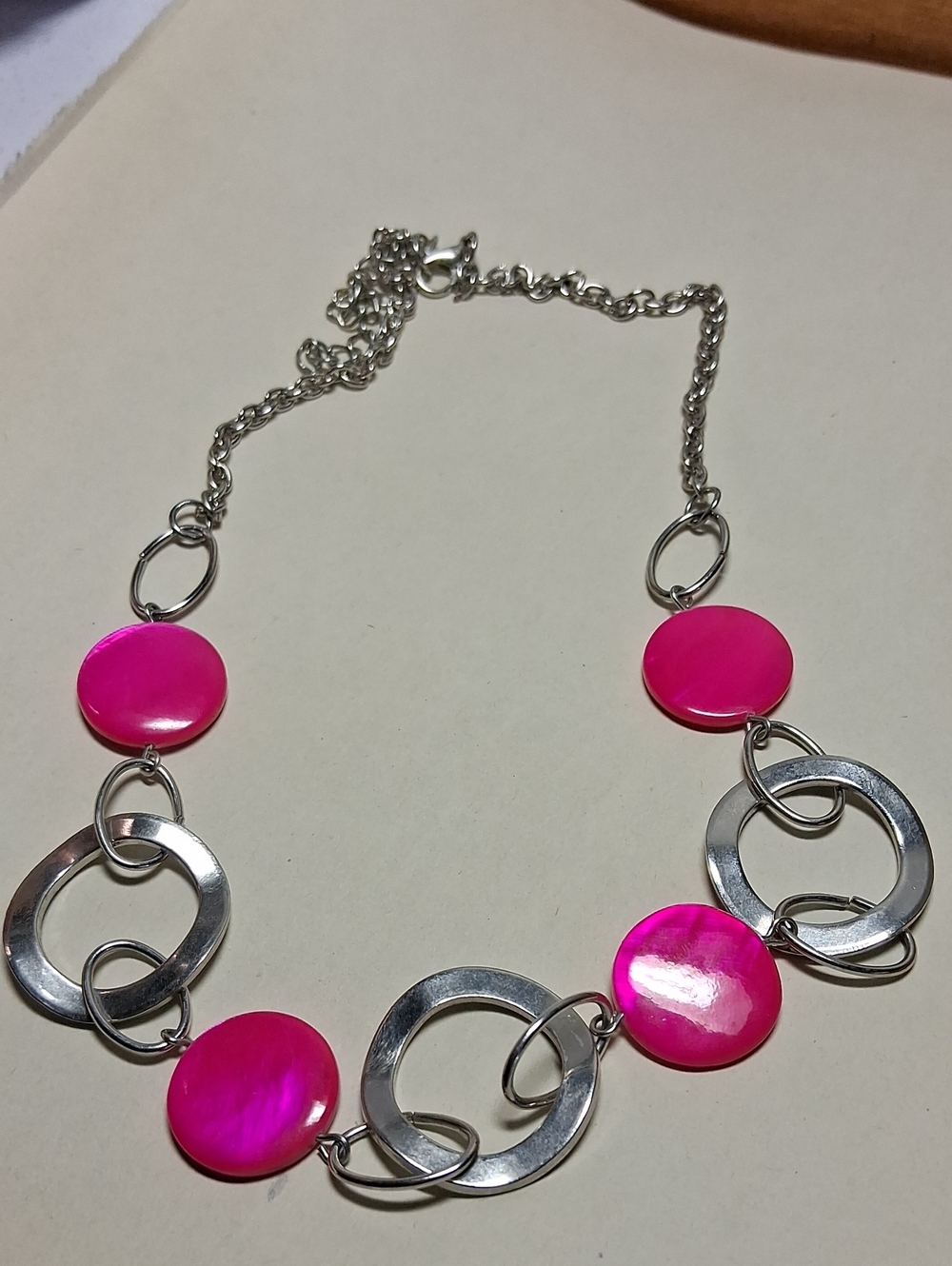 Women’s Pink Disc & Silver Link Necklace